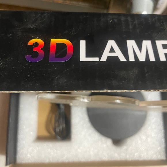 Intricate Butterfly Multiple Color LED Light - Picture 6 of 6